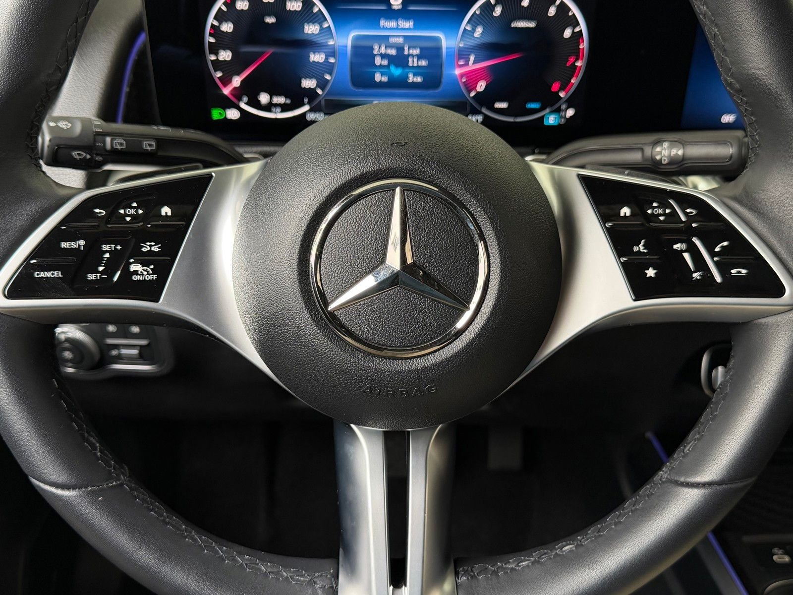 Certified Used 2024 Blue Mercedes-Benz GLB 250 image 7