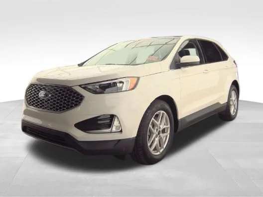 Used 2024 White Ford SEL image 2
