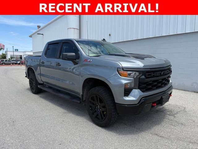 2024 Chevrolet Silverado 1500 Custom Trail Boss 4X4 Crew Cab Short Box's photo