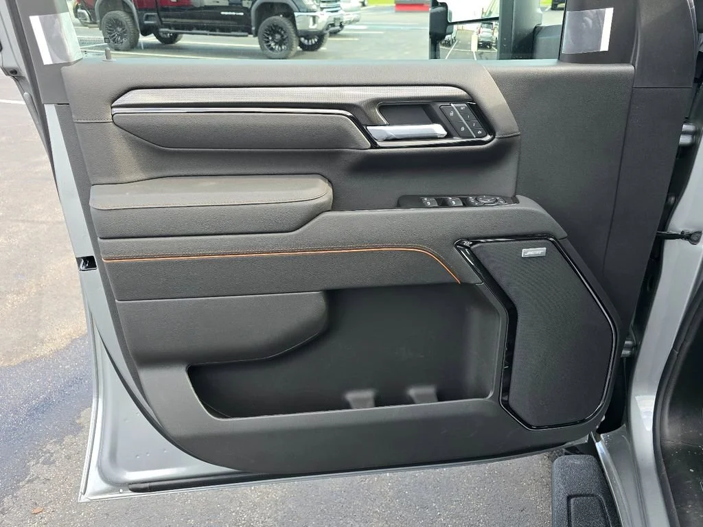 2026 GMC Sierra 2500HD AT4 - Photo 12