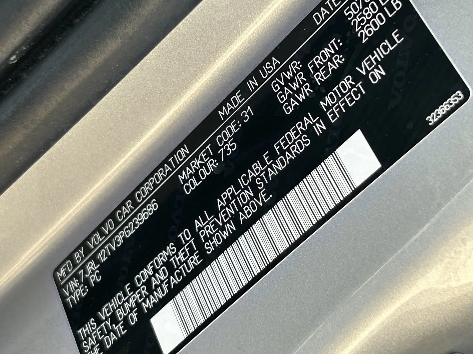 Used 2023 Platinum Grey Metallic Volvo Core Dark Theme image 39