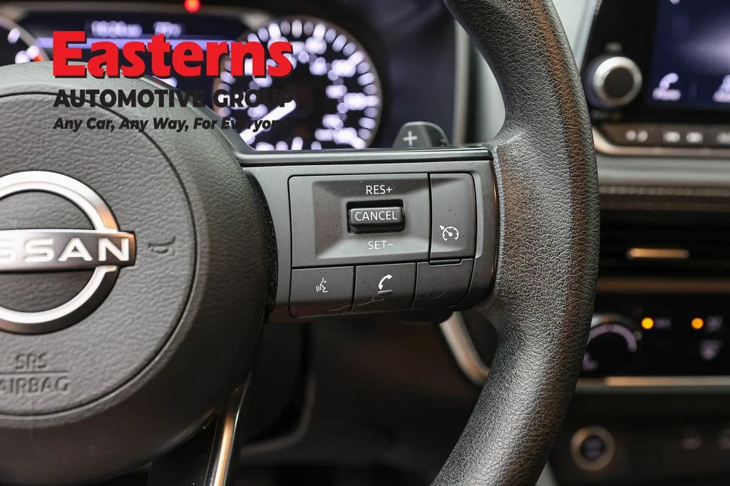 Used 2023 White Nissan S image 16