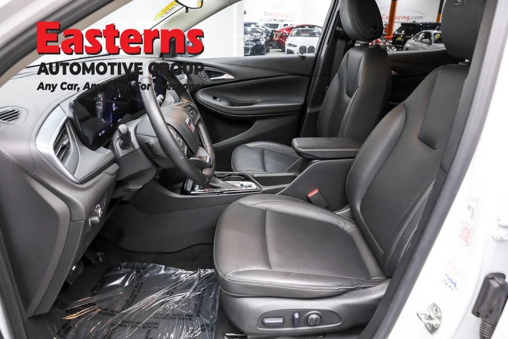 Used 2024 White Buick Sport Touring image 14