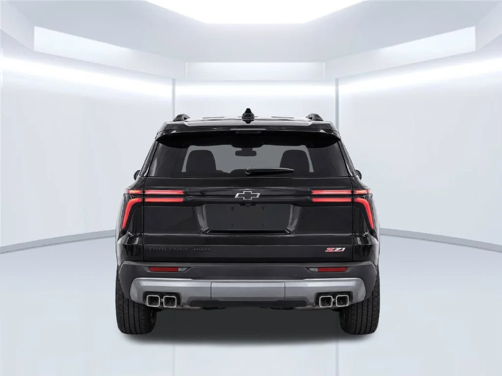 New 2027 Black Chevrolet Z71 image 8