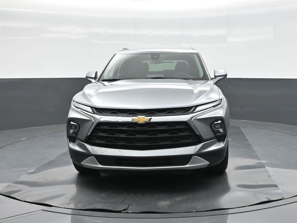 Used 2024 Gray Chevrolet LT image 30