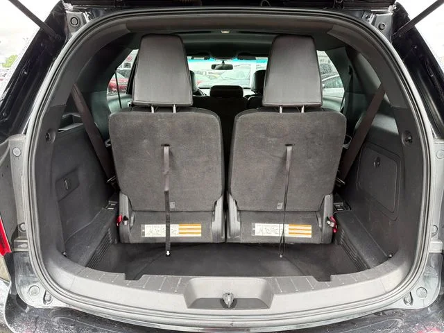 Used 2012 Black Ford XLT image 24