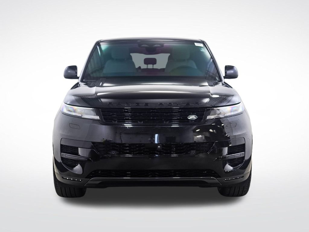 Used 2024 Santorini Black Metallic Land Rover SE image 8