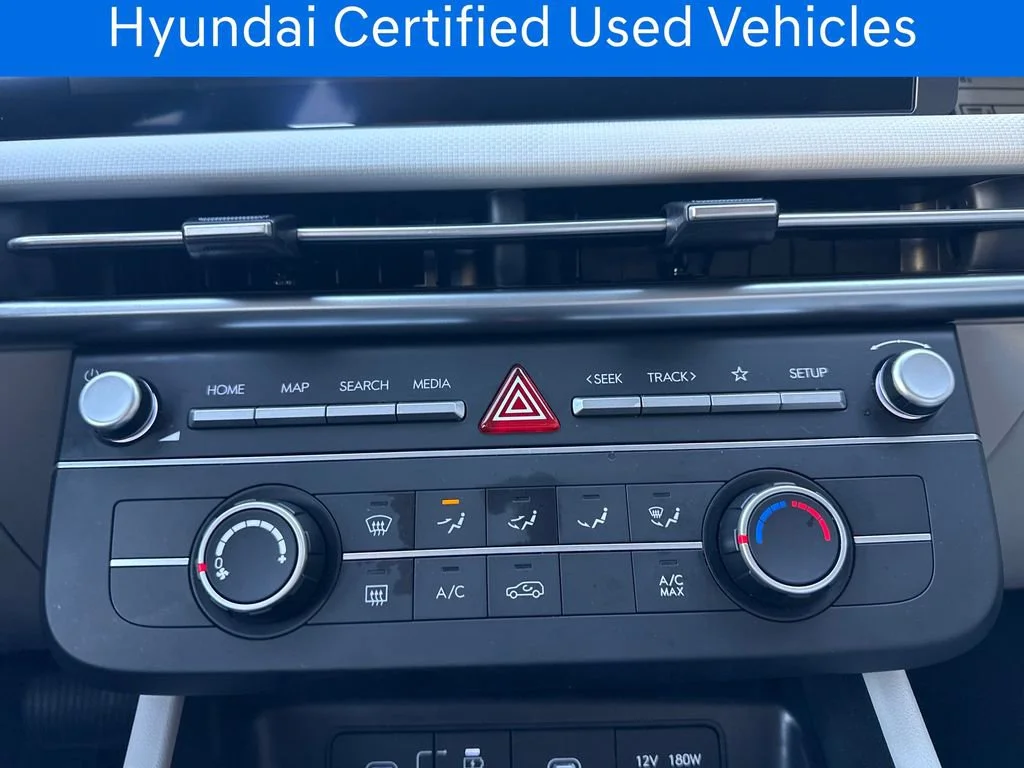 Certified Pre-Owned 2025 Hyundai Tucson SE