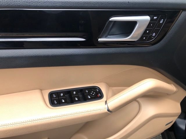 Used 2020 Blue Porsche Base image 22