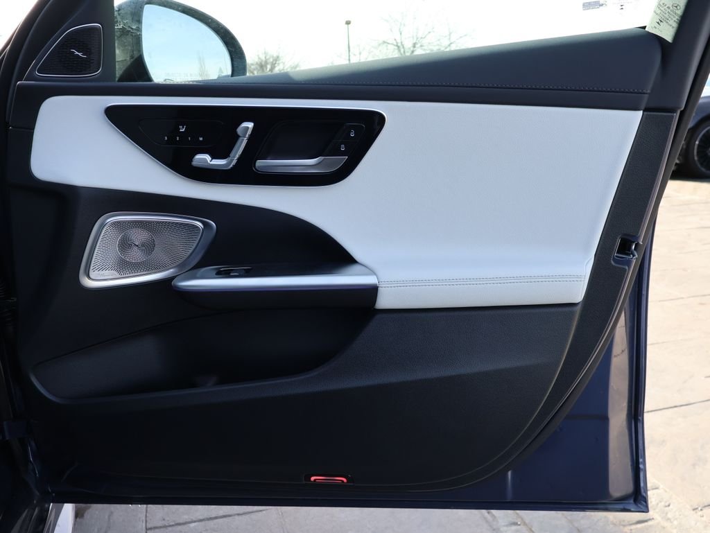 New 2026 Twilight Blue Metallic Mercedes-Benz C 300 image 13
