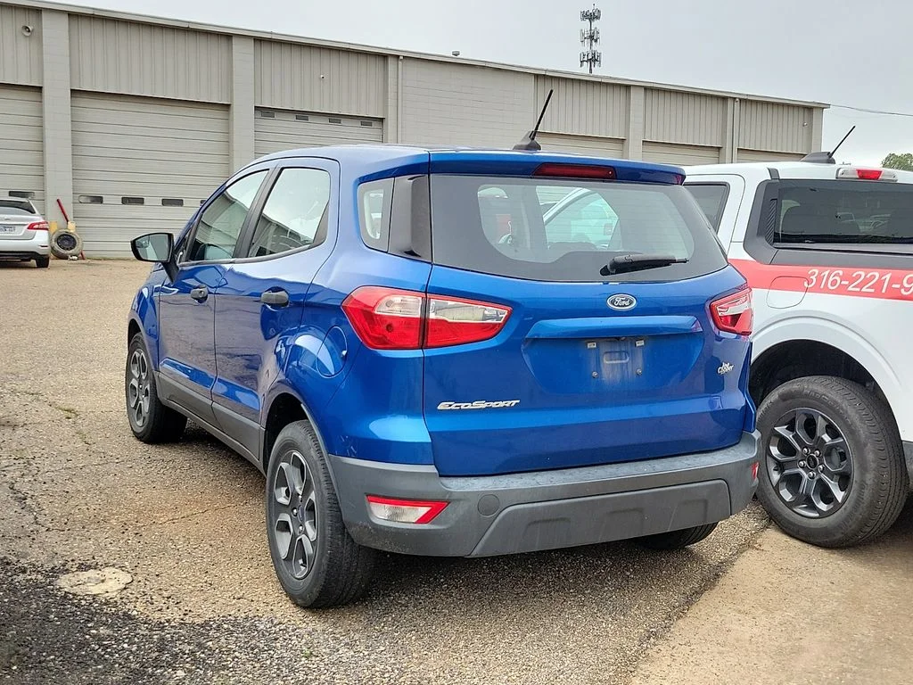 Used 2021 Blue Ford S image 3