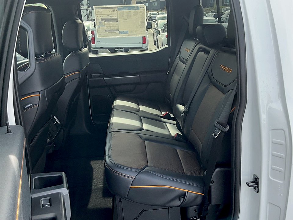 New 2026 Oxford White Ford Tremor image 11