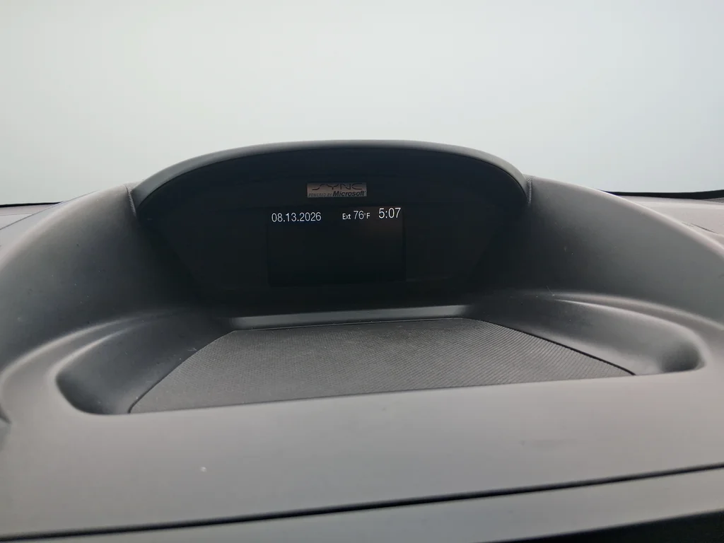 Used 2013 Silver Ford SE image 14