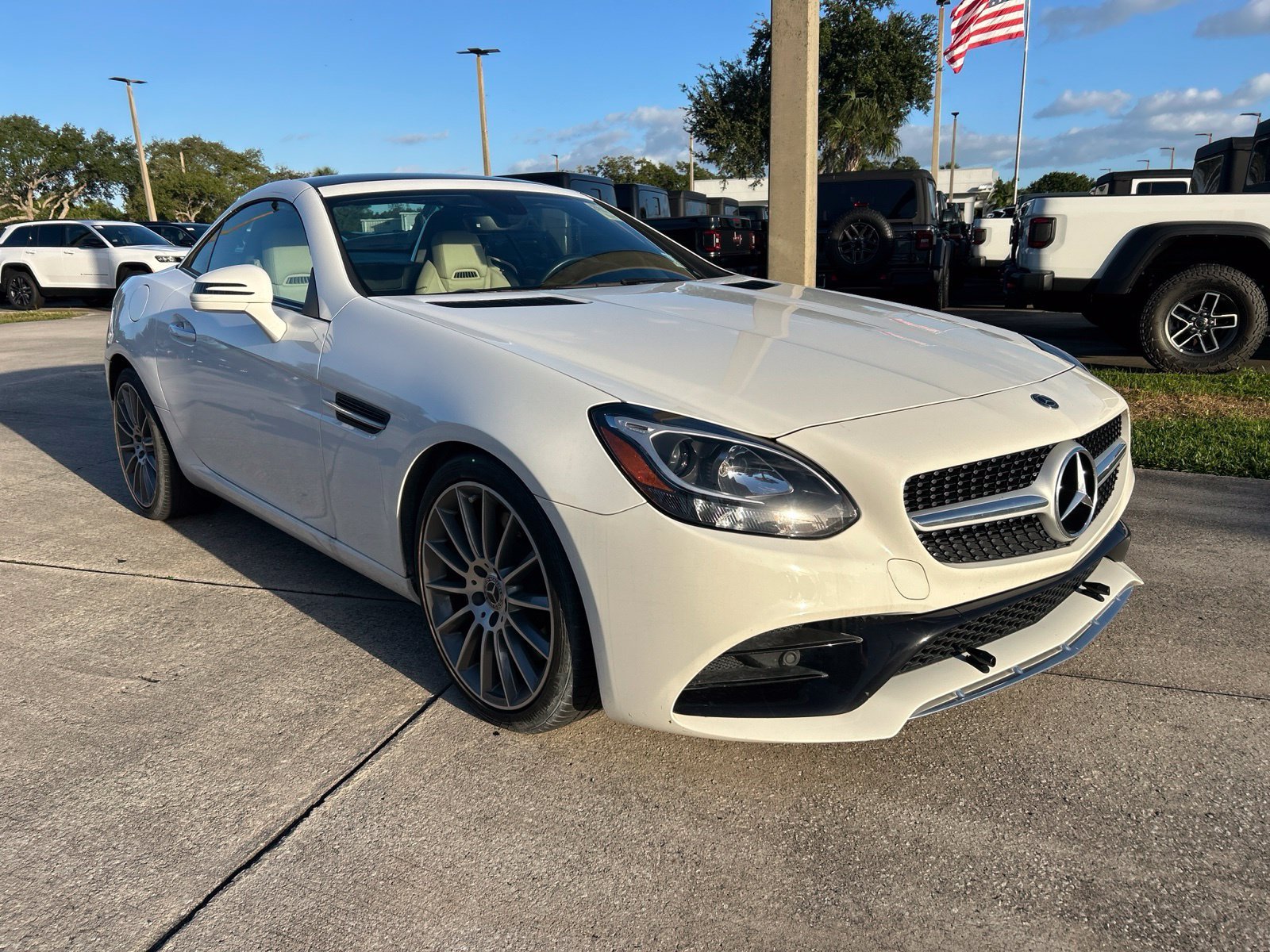 Used 2020 White Mercedes-Benz SLC 300 image 22