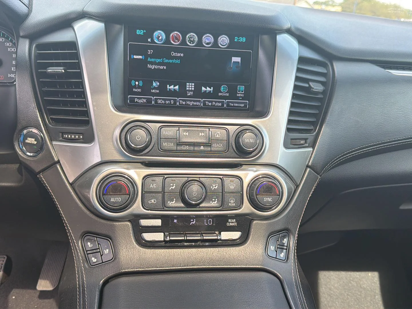 Used 2019 Black Chevrolet Premier image 20