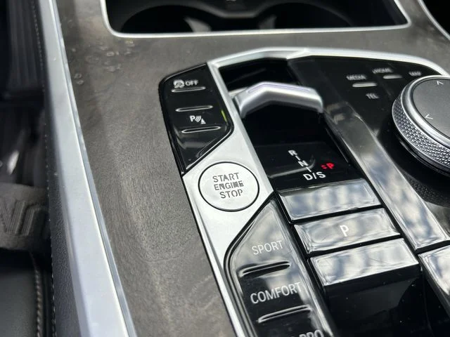 Used 2024 Black BMW sDrive40i image 35