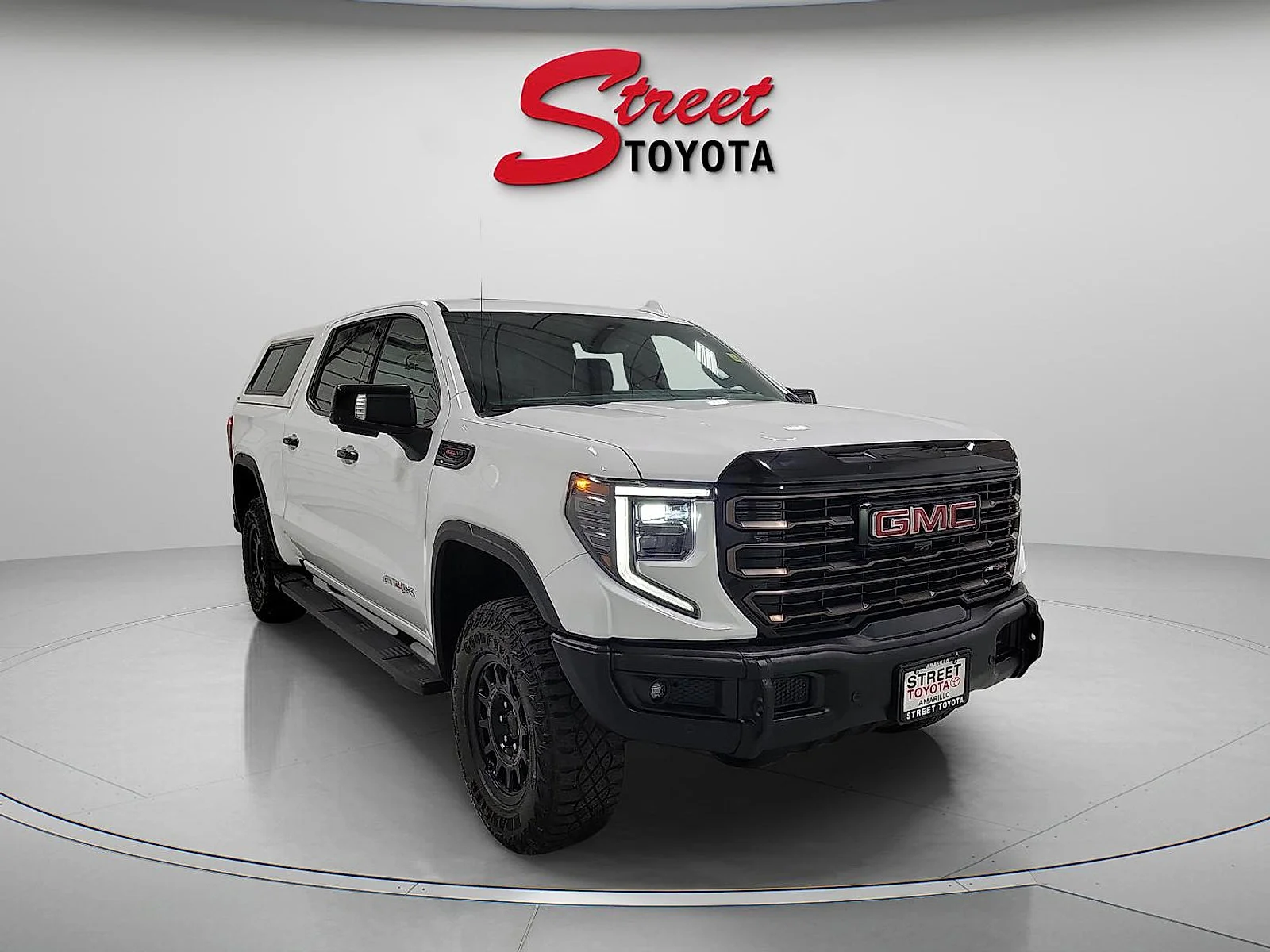 Used 2024 Summit White GMC AT4X image 5