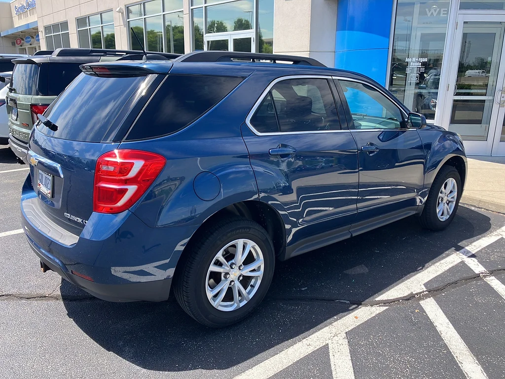 Used 2016 Patriot Blue Metallic Chevrolet LT image 4