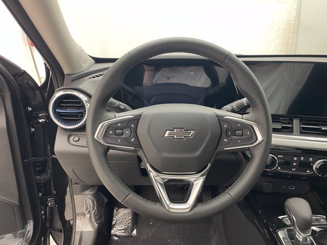 2026 Chevrolet Trax LT - Photo 11