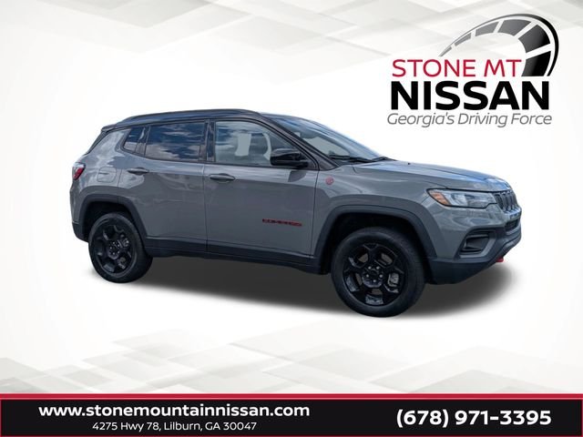 Used 2024 Gray Jeep Trailhawk image 1