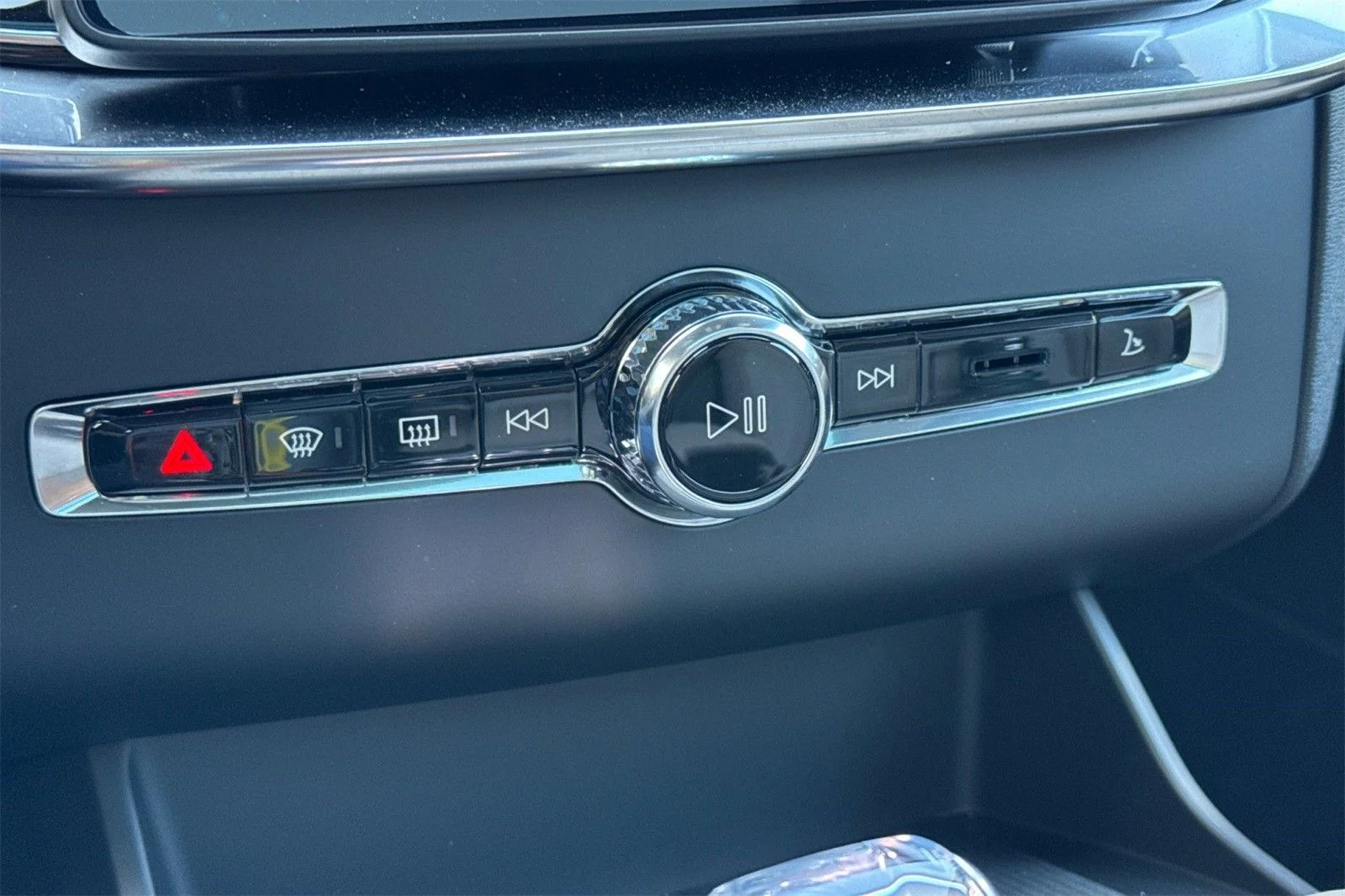 2026 Volvo XC90 Plus - Photo 21