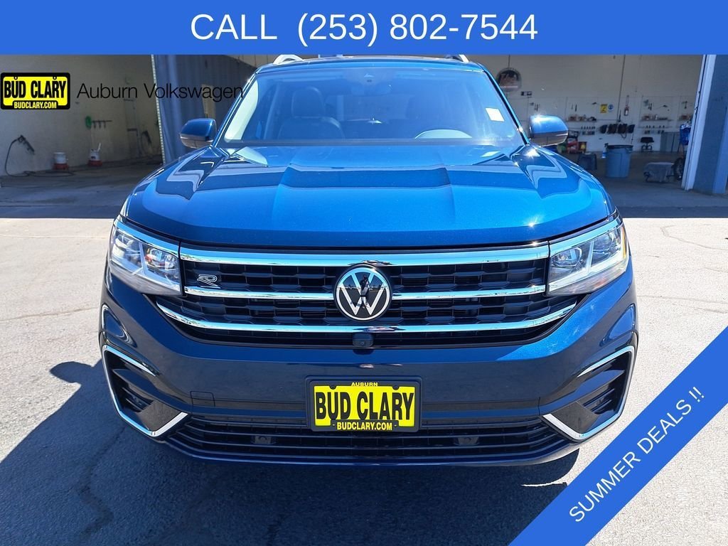 Used 2023  Volkswagen 3.6L V6 SEL Premium R-Line image 9