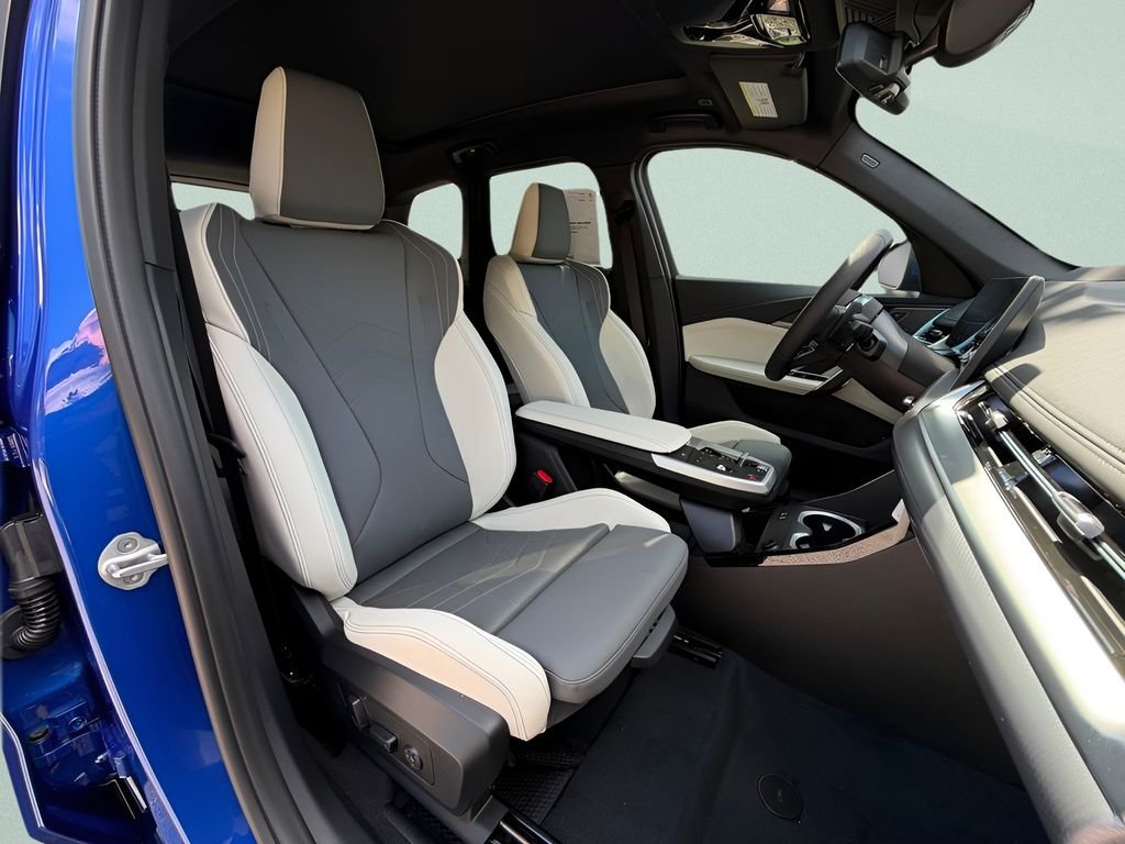 New 2026 Portimao Blue Metallic BMW xDrive28i image 23