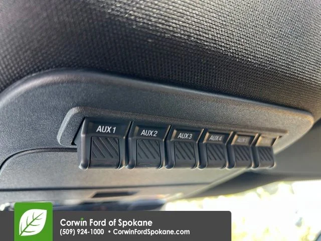 Used 2024  Ford Tremor image 13