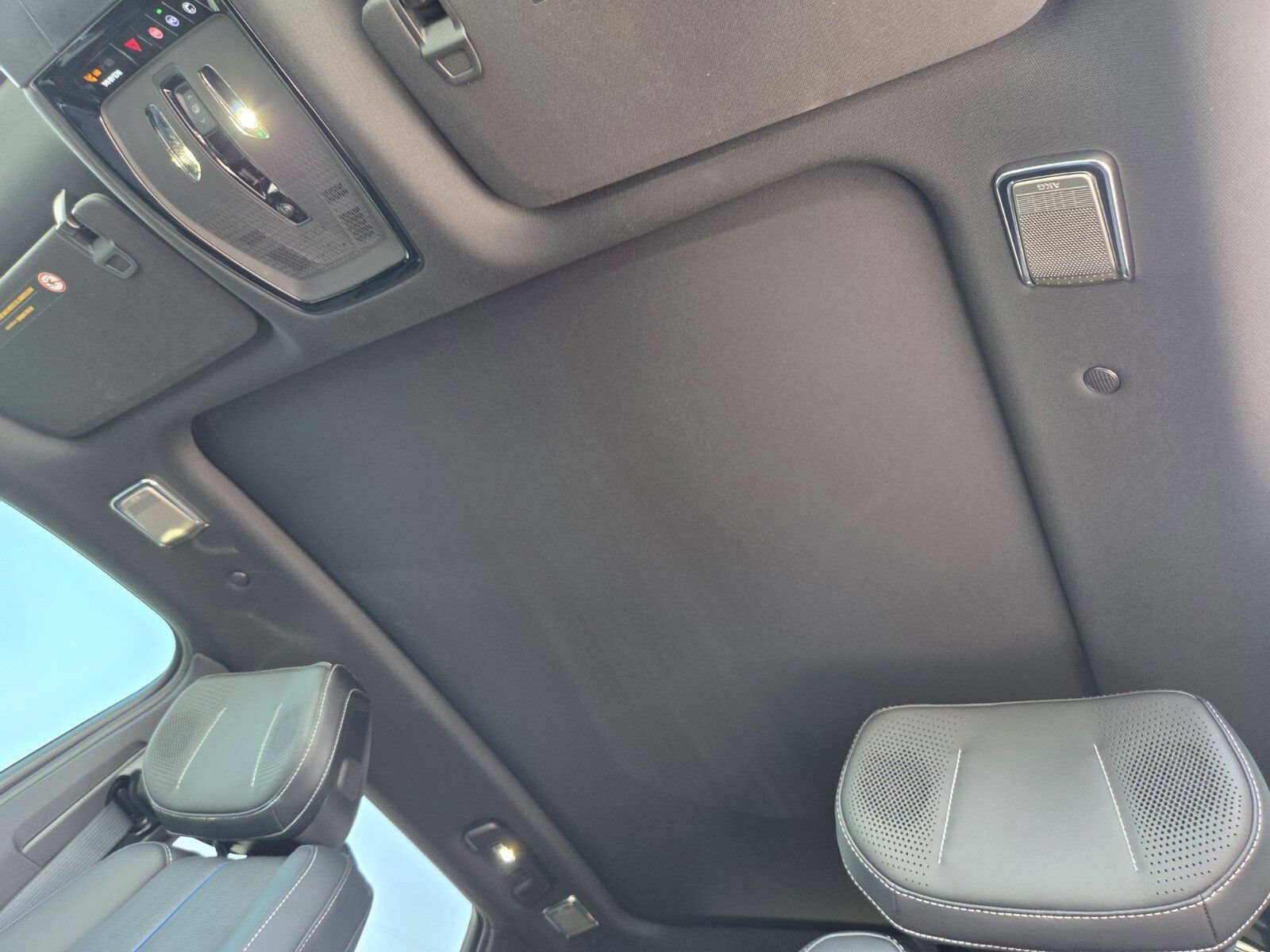 2026 Cadillac LYRIQ Premium Sport - Photo 21