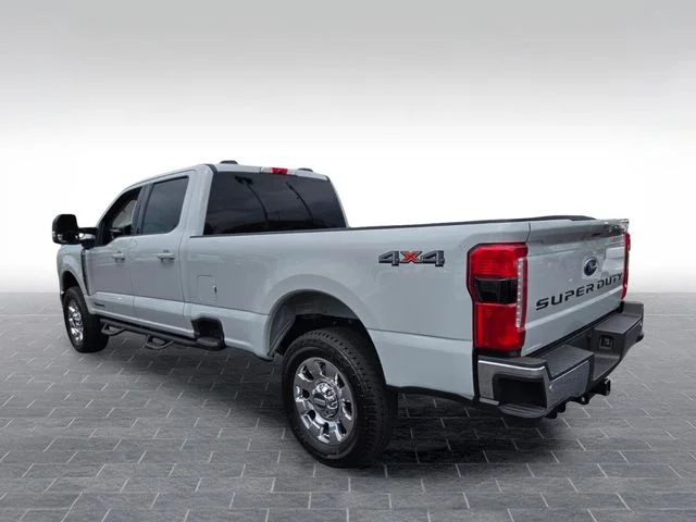 Used 2026 White Ford Lariat image 6