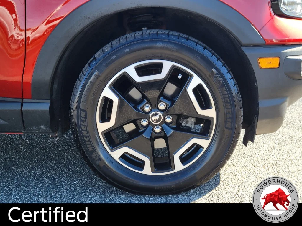 Used 2022 Red Ford Outer Banks image 12