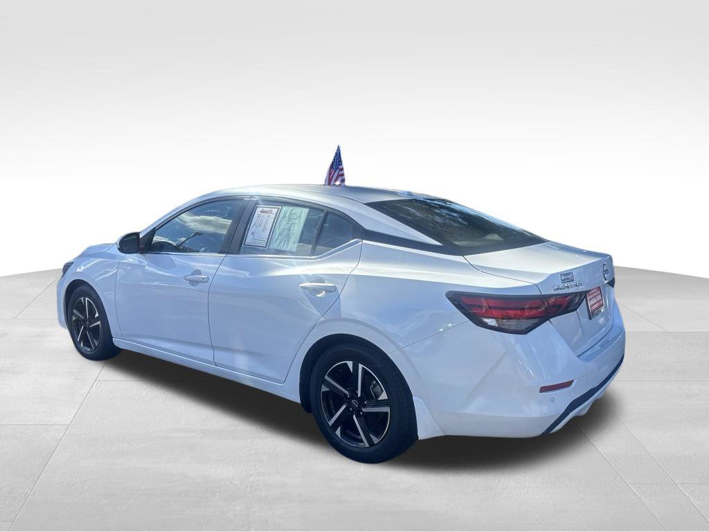 Used 2024 White Nissan SV image 5