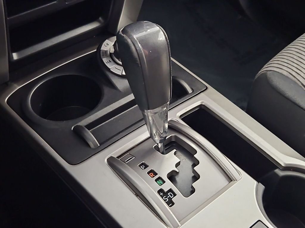 Used 2016 Gray Toyota SR5 image 20