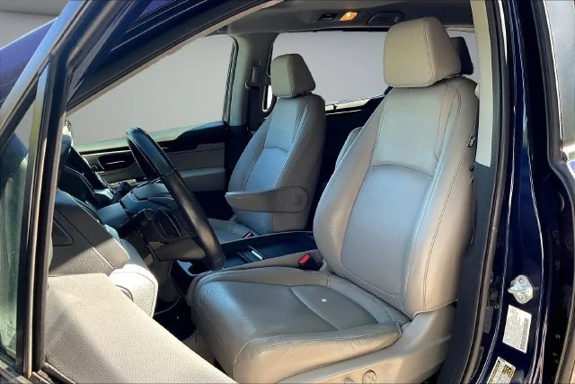 Used 2022  Honda EX-L image 22