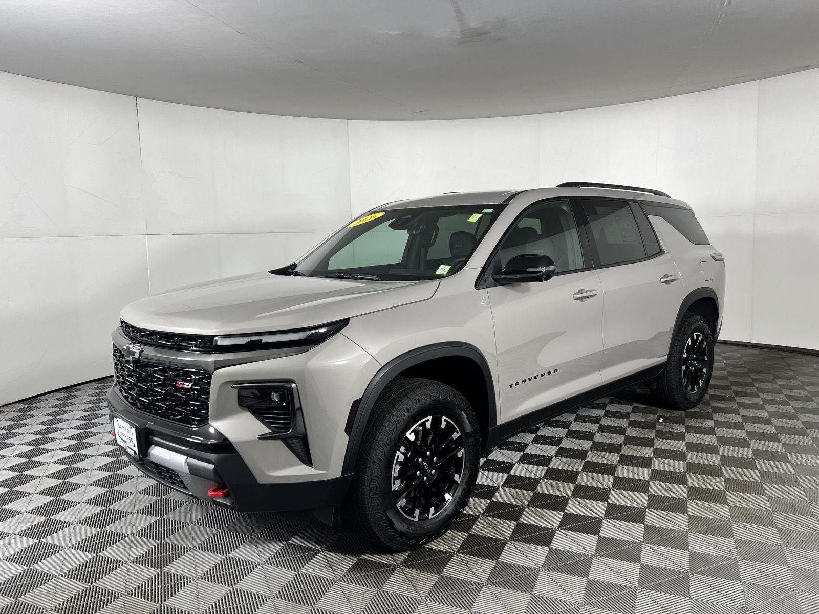 Used 2026 Sandstone Gray Chevrolet AWD Z71 image 14
