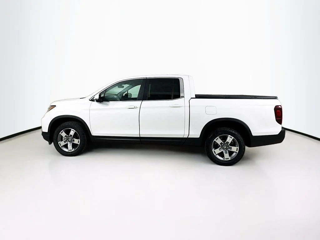 New 2026 Platinum White Pearl Honda RTL image 5