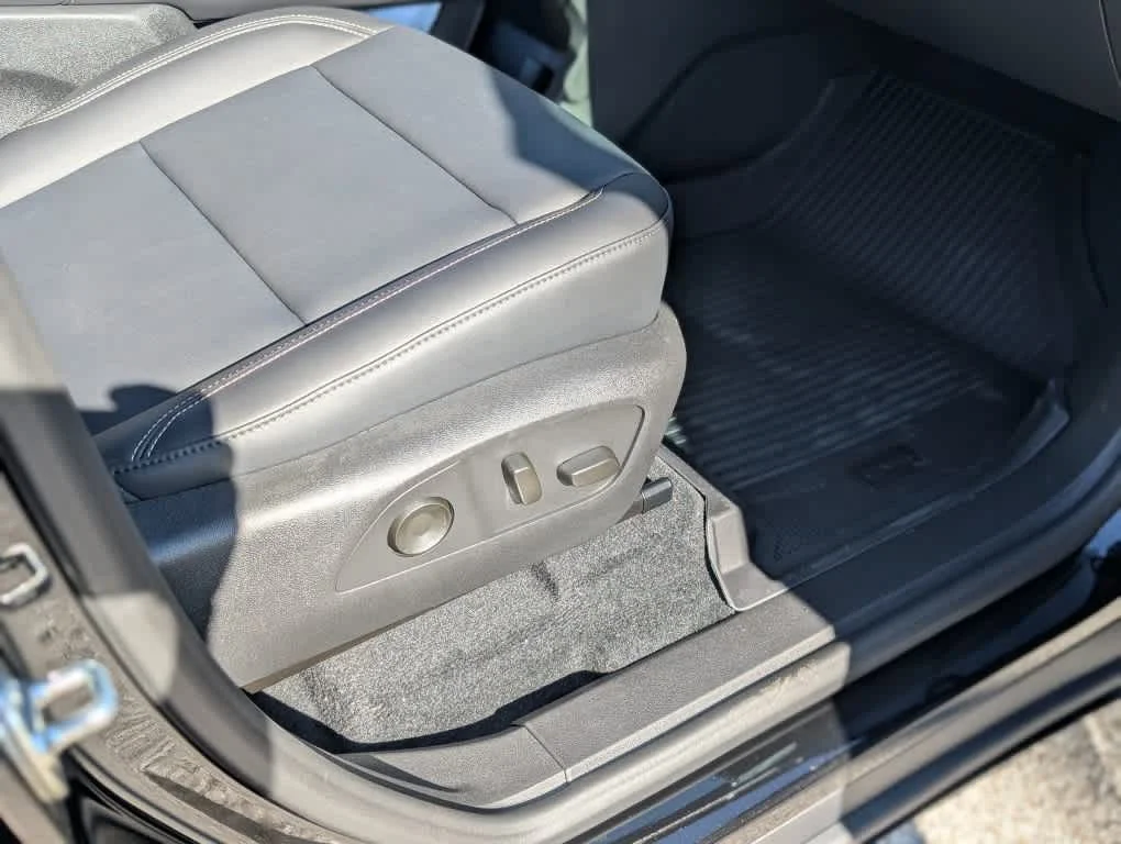 2026 GMC Acadia Elevation - Photo 39