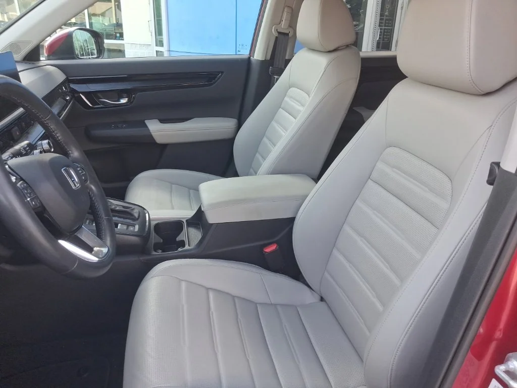 Used 2025 Red Honda EX-L image 20
