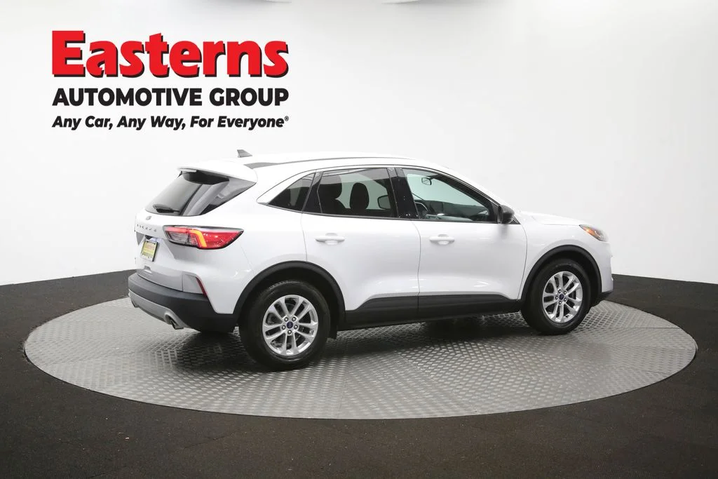 Used 2022 White Ford SE image 42