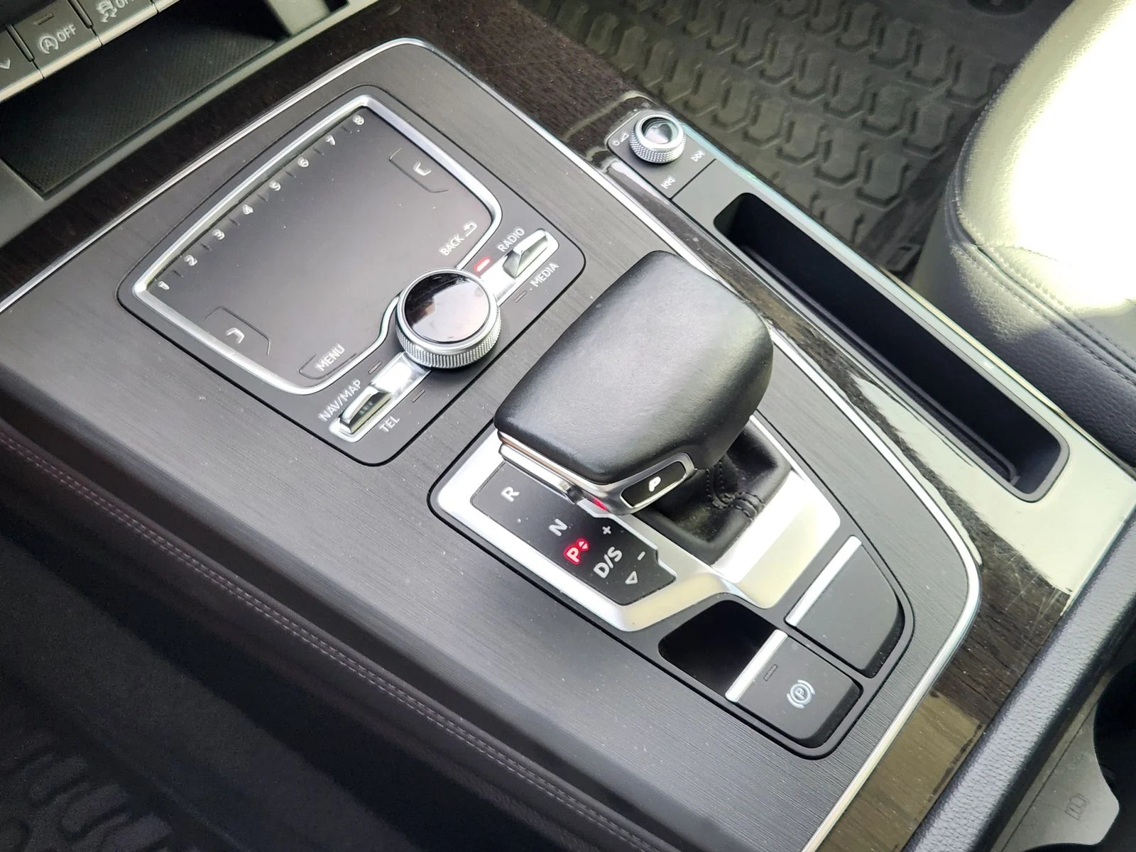 Used 2020 Silver Audi 45 Premium Plus image 19