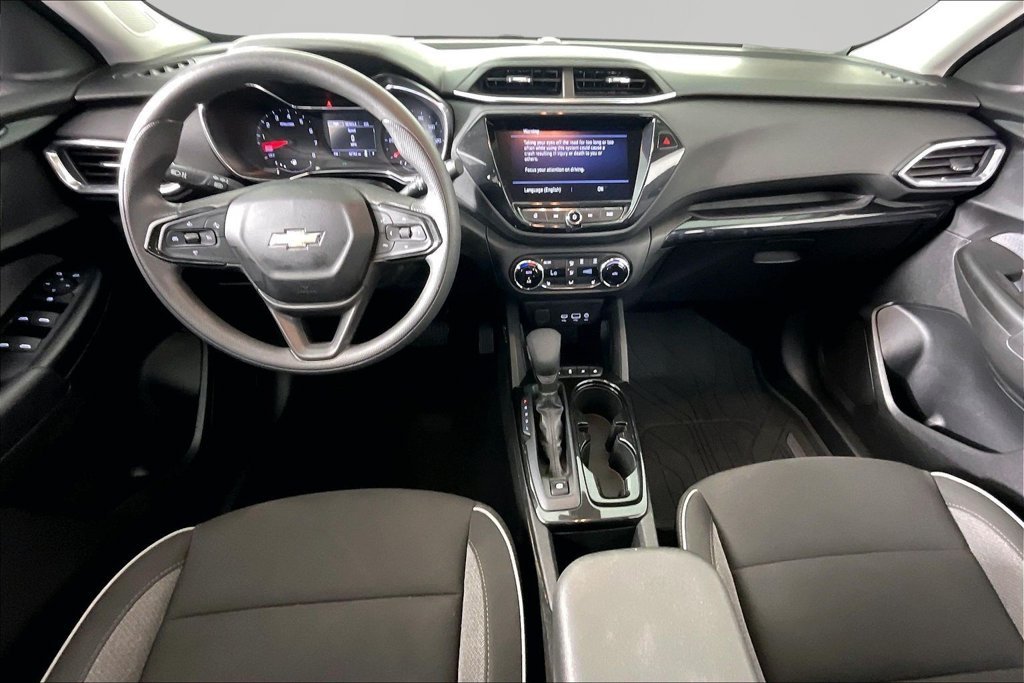 Used 2023 White Chevrolet LT image 7