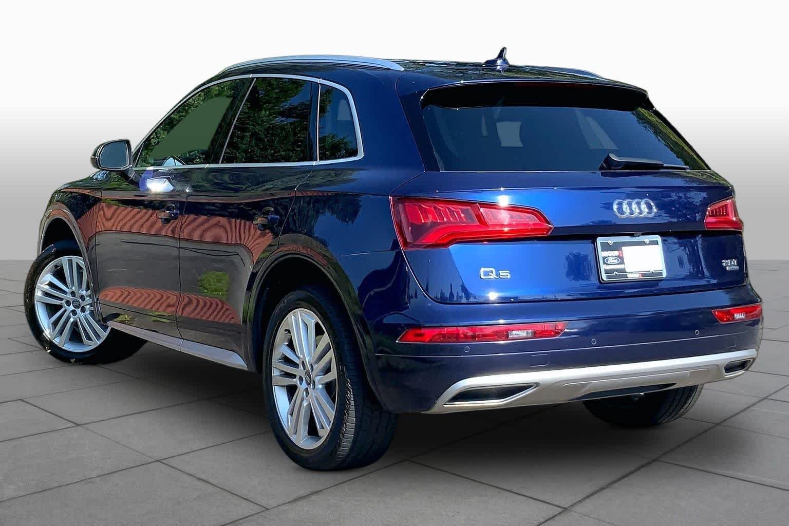 Used 2018 Moonlight Blue Metallic Audi Premium Plus image 12