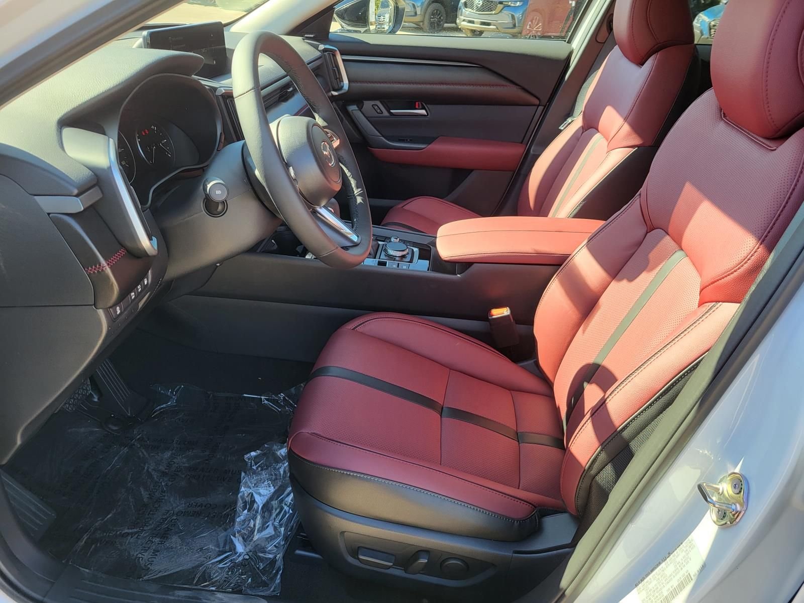 2026 Mazda CX-50 Premium - Photo 16