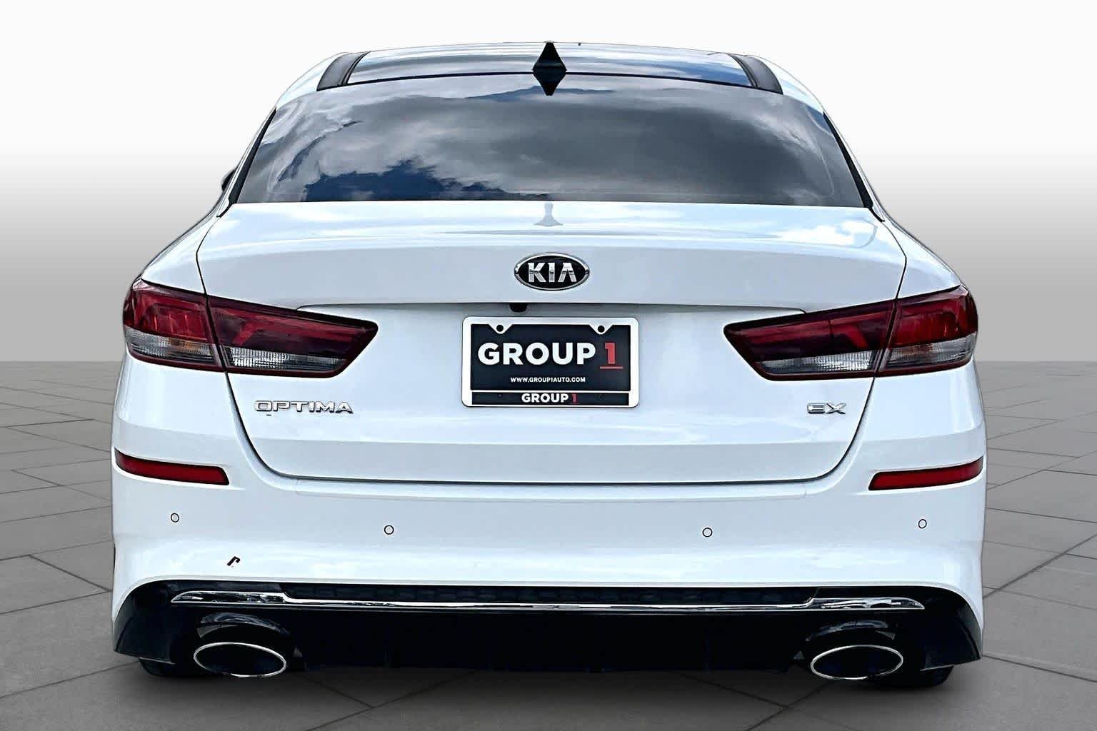 Used 2019 Snow White Pearl Kia EX image 5