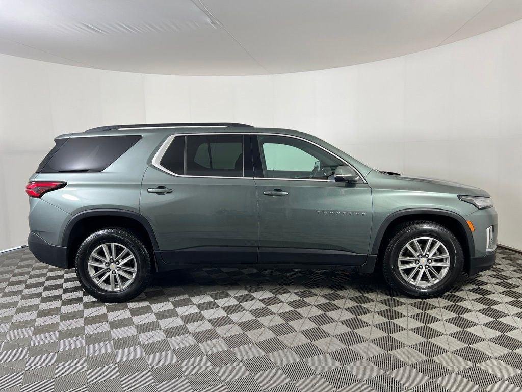 Used 2023 Silver Sage Chevrolet LT image 26