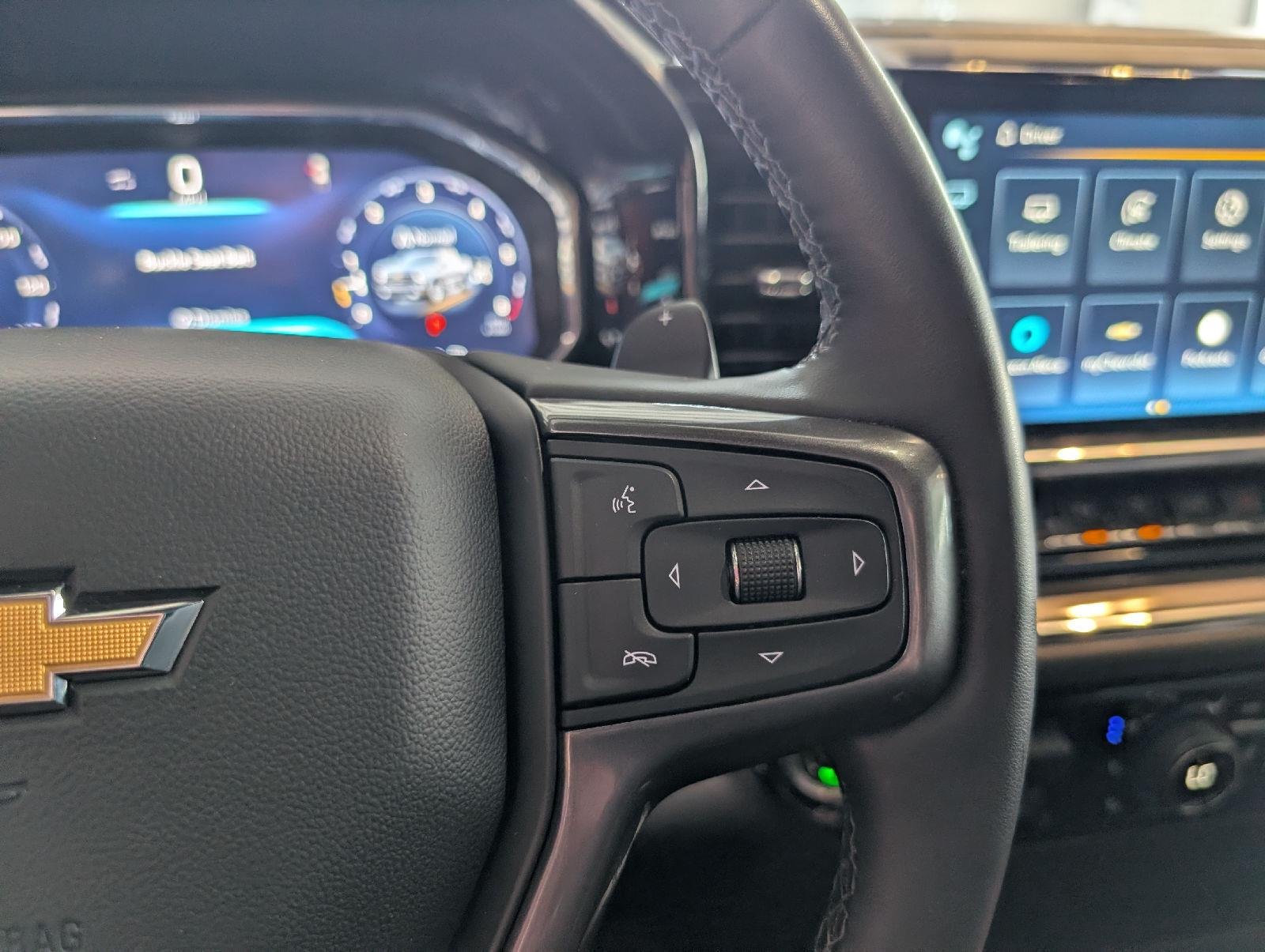 Used 2023 Black Chevrolet  image 20