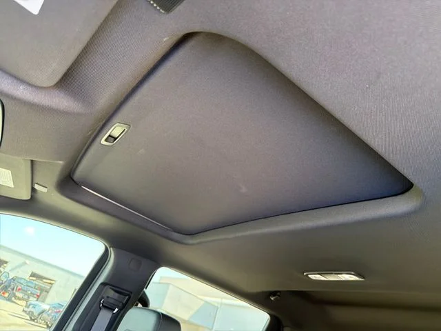 Used 2026 White GMC AT4 image 16