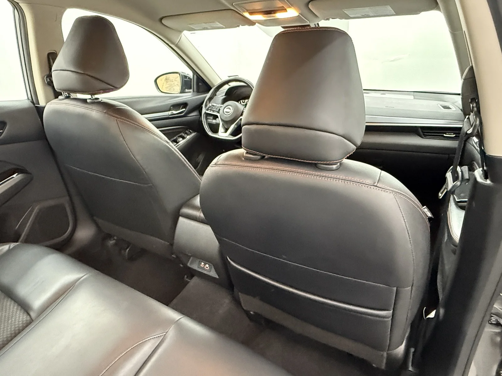 Used 2023 Gun Metallic Nissan 2.5 SR image 28
