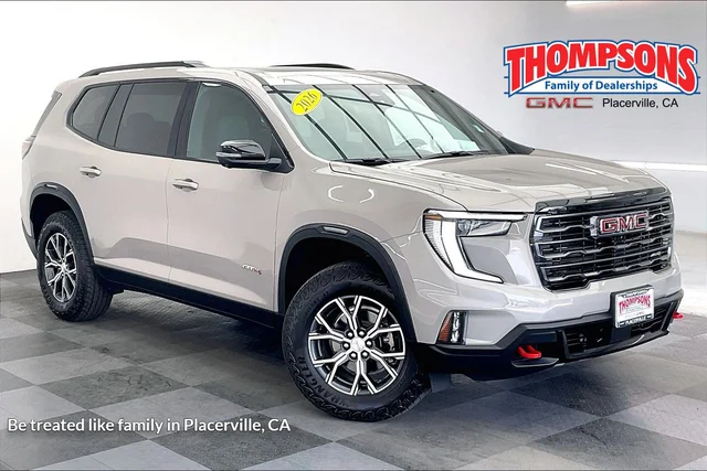 2026 GMC Acadia AWD AT4