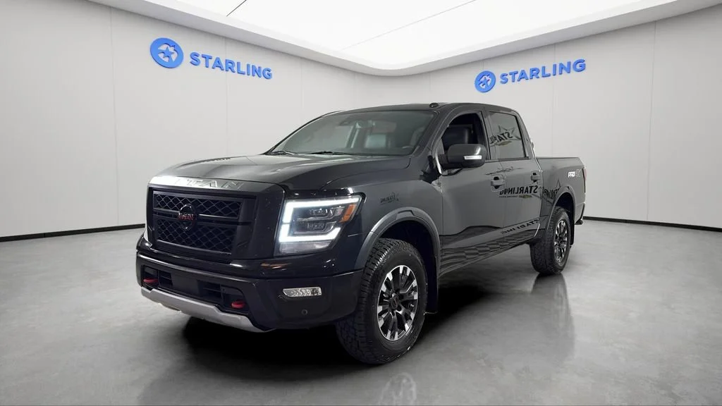 Used 2021 Black Nissan Crew Cab PRO-4X 4x4 image 16